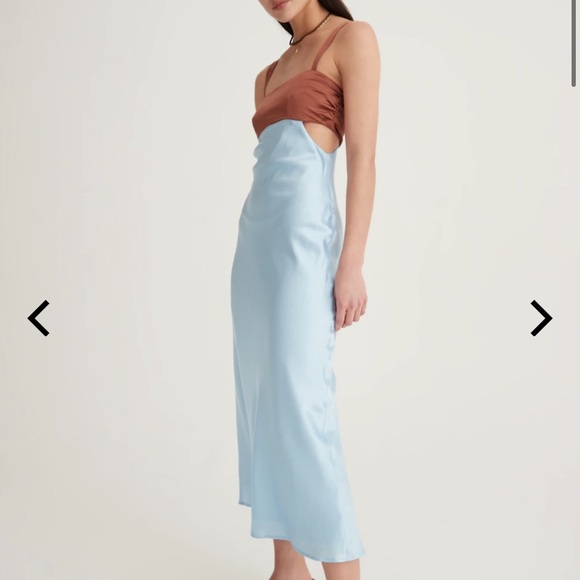 Two tone dress - Picture 2 of 13